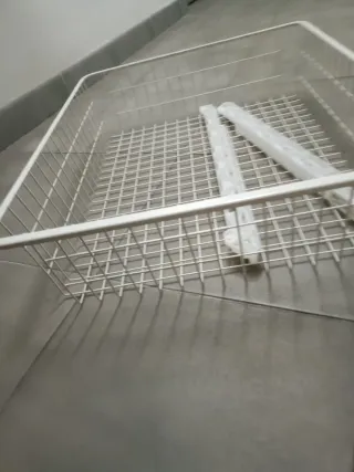 Cesta Estantería Metálica Blanca Ikea