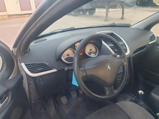Peugeot 207 2007