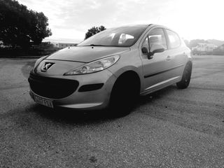 Peugeot 207 2007
