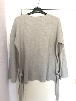 Jersey gris mujer con cordones