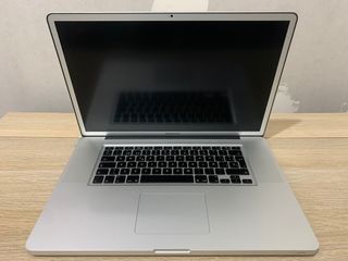 MacBook Pro 2010 A1297 i7 2.66GHz