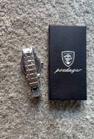 Reloj Poedagar Plata y Blanco