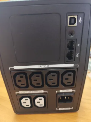 UPS Gruppo Continuità SKE 1250VA/720W Cavi Inclusi