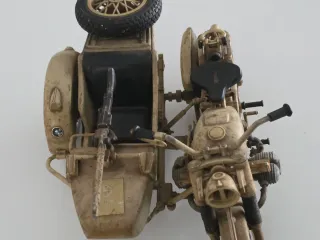 Maqueta Moto BMW R75 Sidecar Militar 1941 Pocher