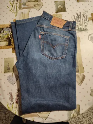 Pantalón vaquero chico Levis Talla 34-36