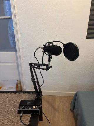 Micrófono TONOR Estudio Negro e interfaz audio USB