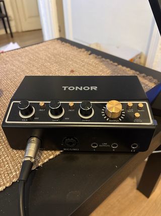 Micrófono TONOR Estudio Negro e interfaz audio USB