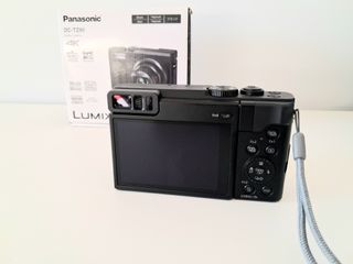 Cámara Panasonic Lumix TZ90 con caja