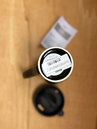 Taza Miniso Negra con Tapa 430ml
