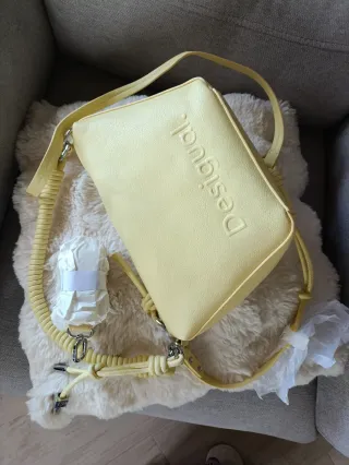 Bolso Desigual amarillo bandolera/hombro