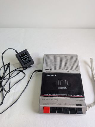 Radios y grabadora vintage Sanyo