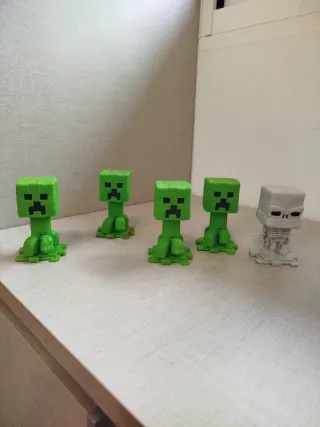 Figuras Minecraft: Creeper y Esqueleto