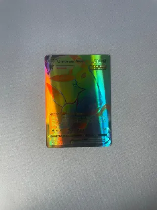 Carta Pokémon Umbreon VMAX 214/203