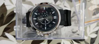 Reloj Skyline Cronógrafo Negro y Plateado