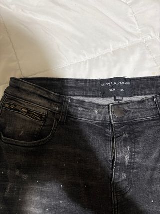 Pantalones cortos vaqueros Supply & Demand negros