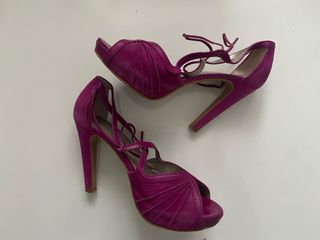 Tacones Nuria Cobo Rosa Fucsia