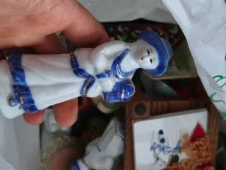 Lote de porcelana decorada