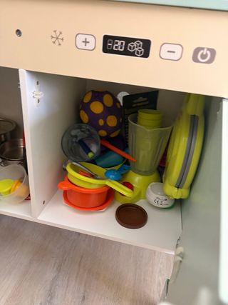 Cocina infantil de madera