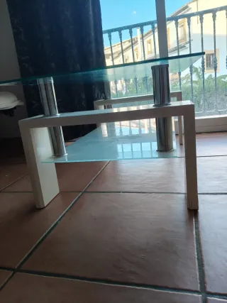 Mesa de centro moderna cristal y metal