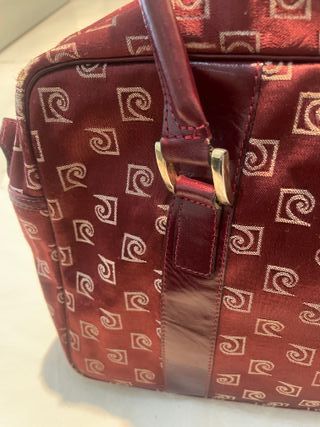 Bolso Pierre Cardin Rojo