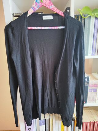 Cárdigan negro Stradivarius