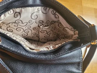 Bolso bandolera negro CH