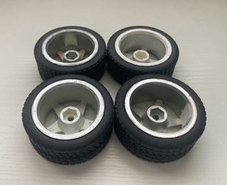 Bycmo ruedas 1/10