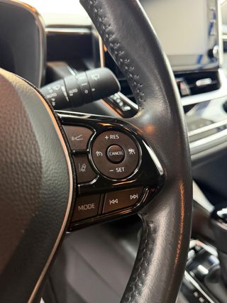 Toyota Corolla 1.8 125H STYLE ECVT TOURING SPORT