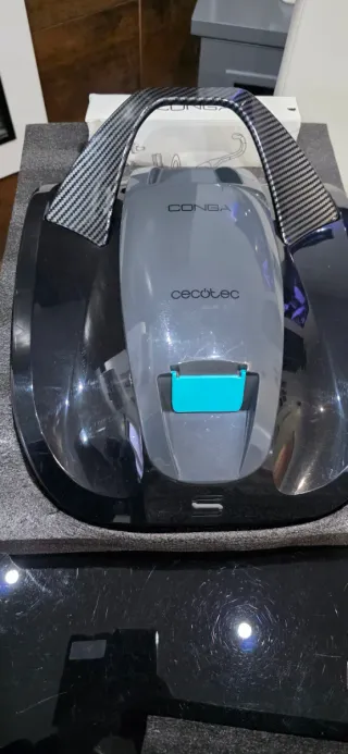 Robot Limpiafondos Piscina Cecotec Conga