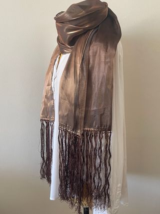 Fular Olivares Marrón y Dorado con Flecos