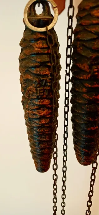 Orologio a cucù vintage in legno