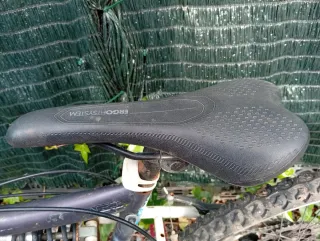 Bicicleta de montaña para jóvenes