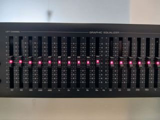 Ecualizador Yamaha EQ-550
