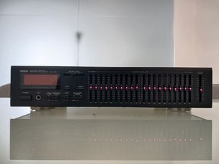 Ecualizador Yamaha EQ-550