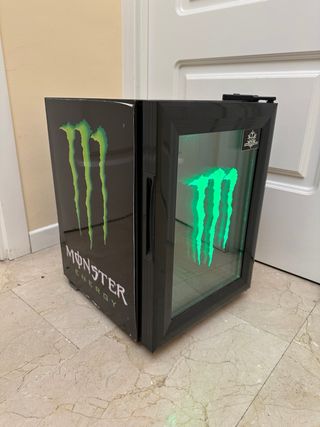 Mini Nevera Monster Edición Limitada