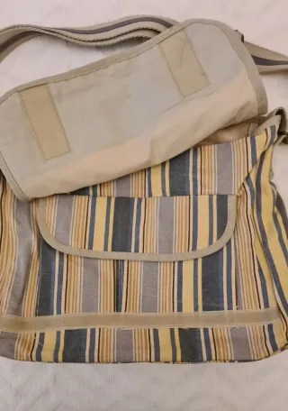 Bolso de lona con asa adaptable