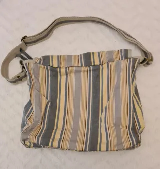 Bolso de lona con asa adaptable