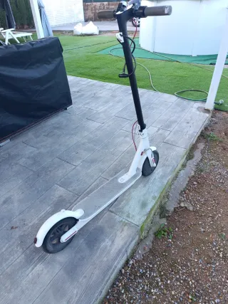 Patinete Eléctrico Xiaomi M365