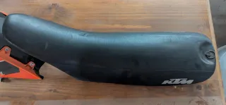 Depósito y asiento KTM 625 SX