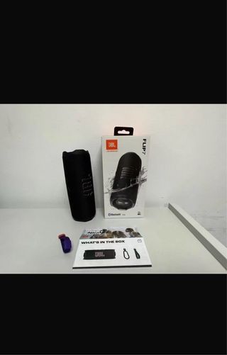 JBL Flip 7 Negro y Morado