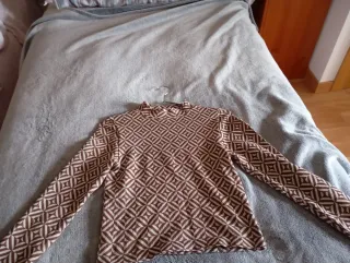 Camiseta manga larga estampada