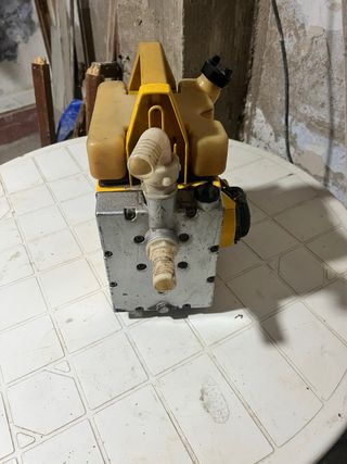 Bomba de agua McCulloch Aquamac 40