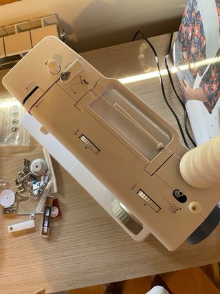 Máquina de Coser Bernette b05 Academy NUEVA