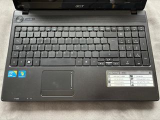 Acer Aspire 5742 para piezas (Arranca y funciona)