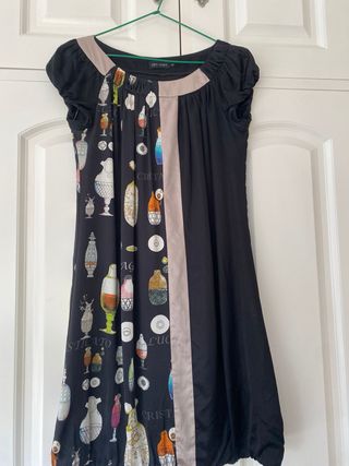 Vestido Oky Coky negro estampado