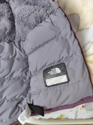 Abrigo The North Face niña rosa