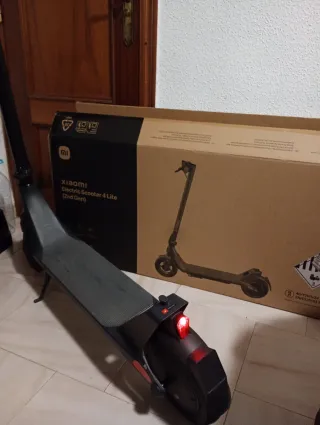 Patinete Eléctrico Xiaomi Poco Uso