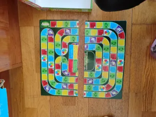 Juego de mesa ¿Qué sabes? Dinova