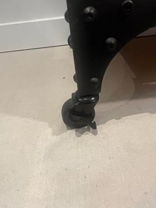 Estantería Negra Metálica y Madera