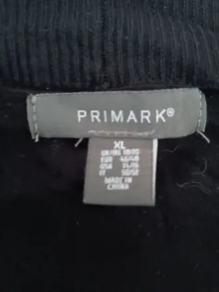 Chaqueta azul abierta